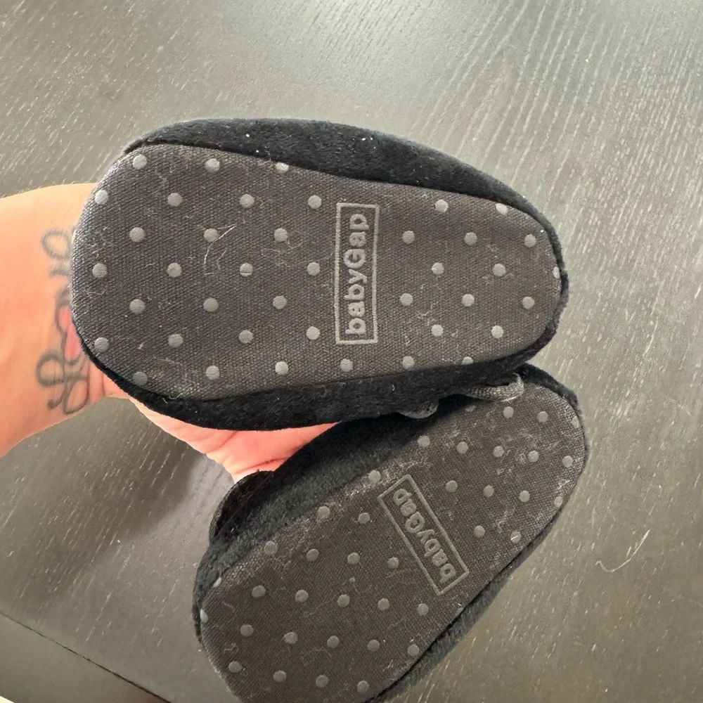 Baby gap Minnie Mouse shoes